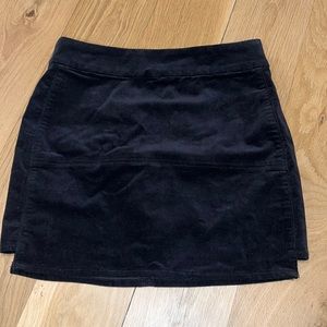 Forever 21 Black Velvet Mini Skirt Size S